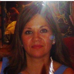 Meet your Posher, Leticia